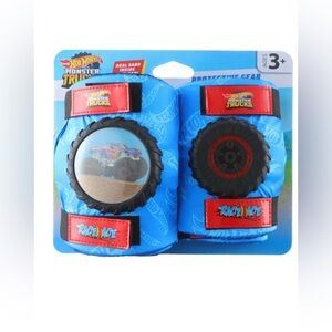 Hot wheels knee and‎ elbows pads!